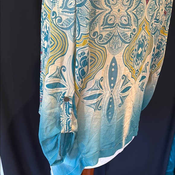 Love, Zoe Patterned Open Front Women's Wrap, size Medium - Picture 5 of 8